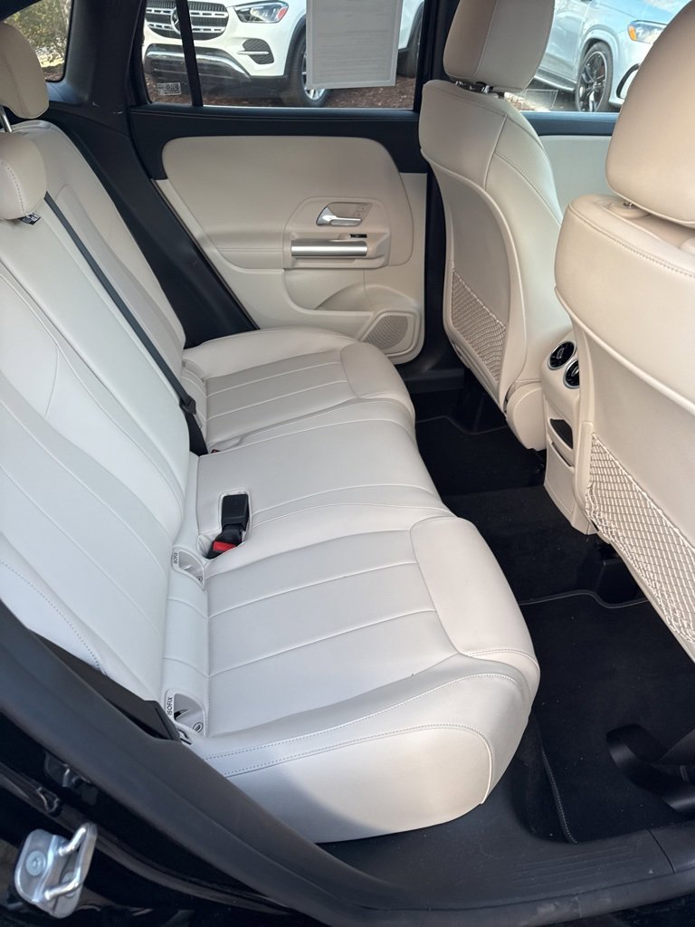 Used 2023 Mercedes-Benz GLA 250 4MATIC image 10