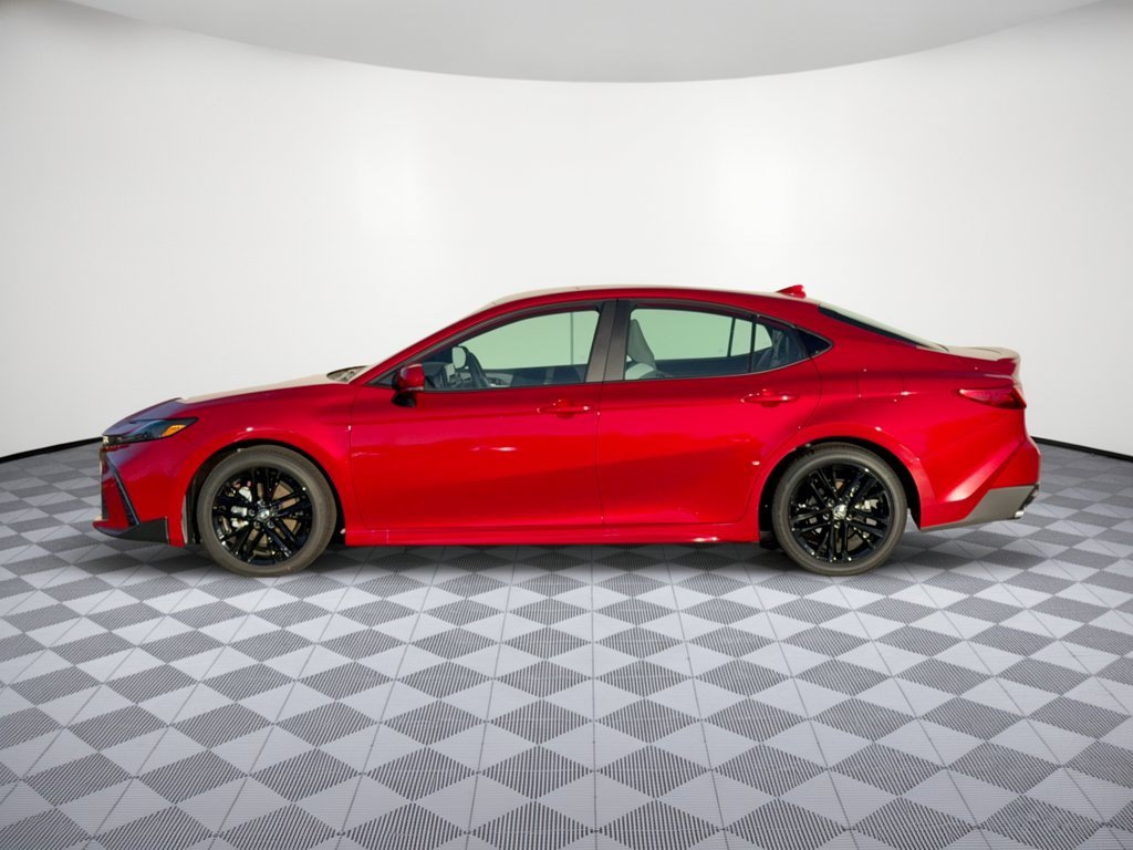 Used 2026 Toyota Camry SE FWD image 2