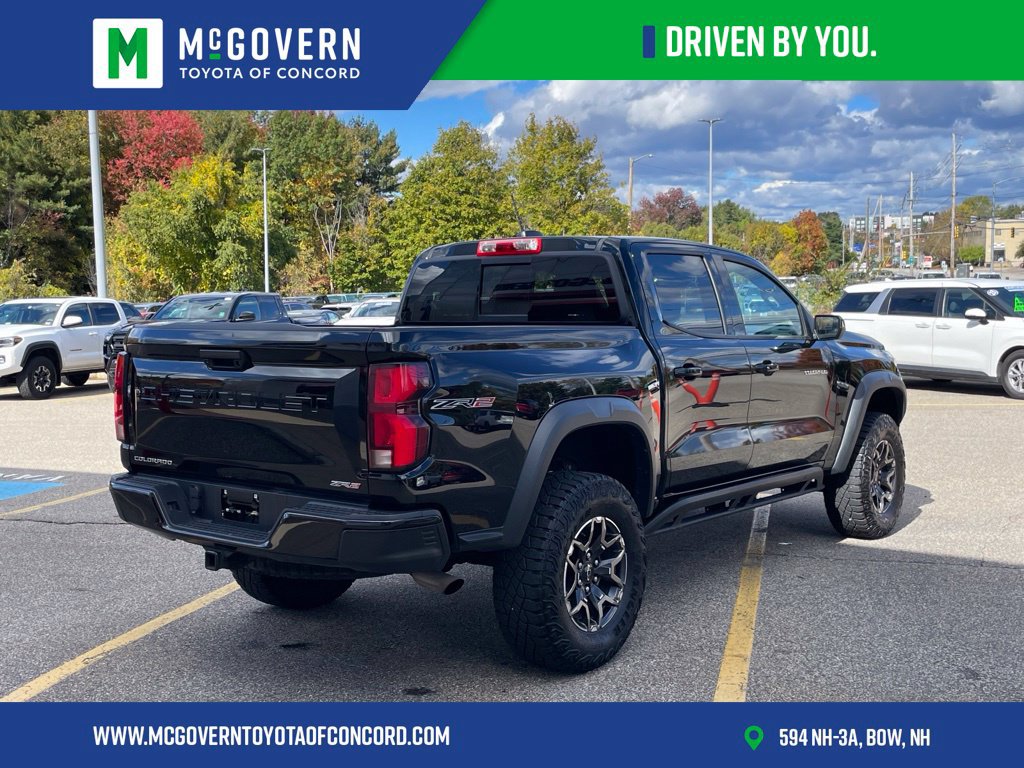 Used 2023 Chevrolet Colorado ZR2 AWD/4WD image 5