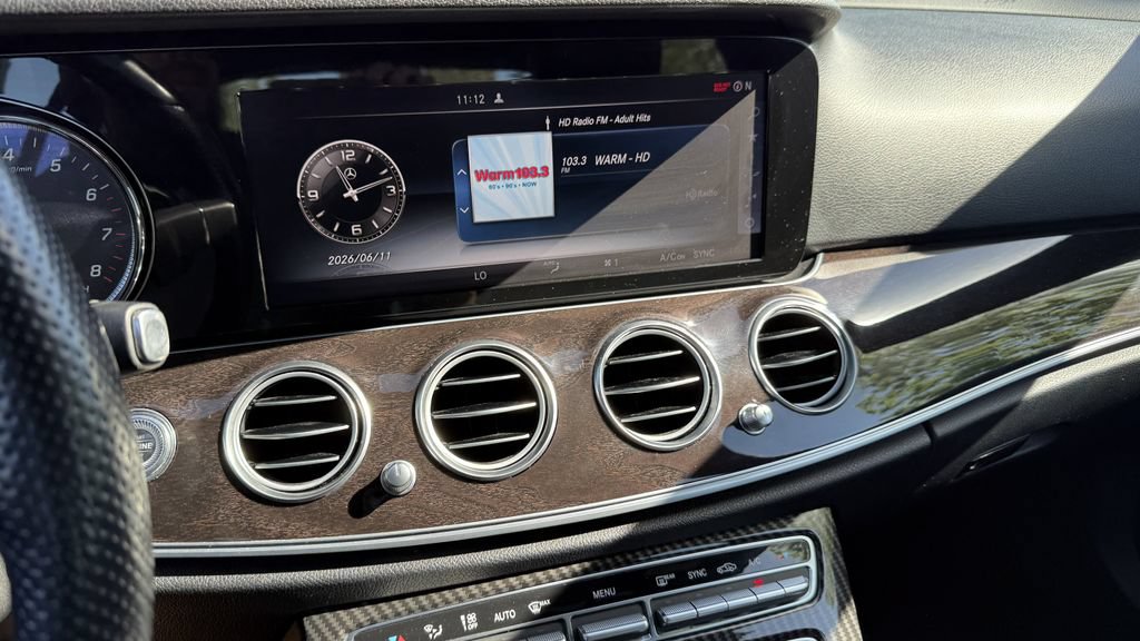 Used 2017 Mercedes-Benz E 300 4MATIC w/ Premium 1 Package image 4