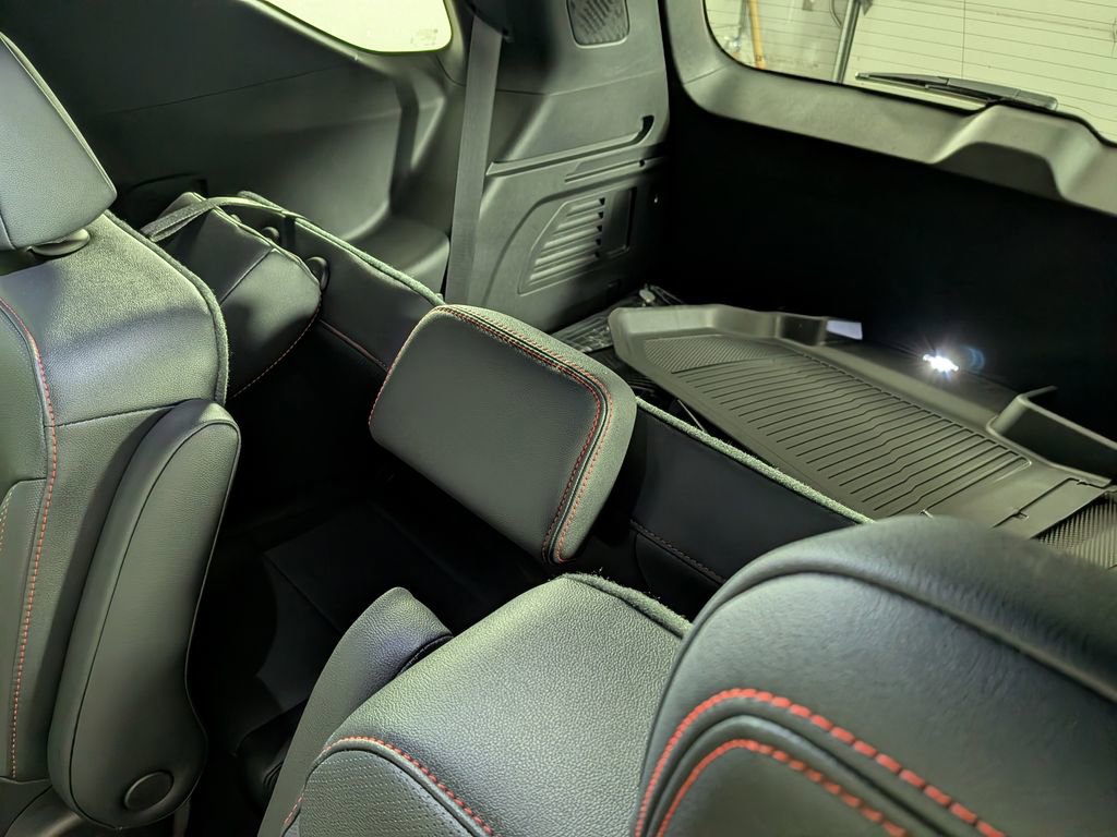 New 2026 Chevrolet Traverse Z71 w/ Enhanced Driving Package image 33