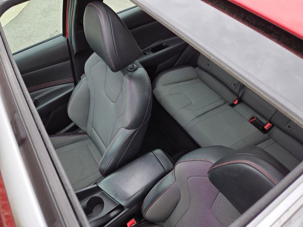 Used 2021 Hyundai Elantra N Line FWD image 9