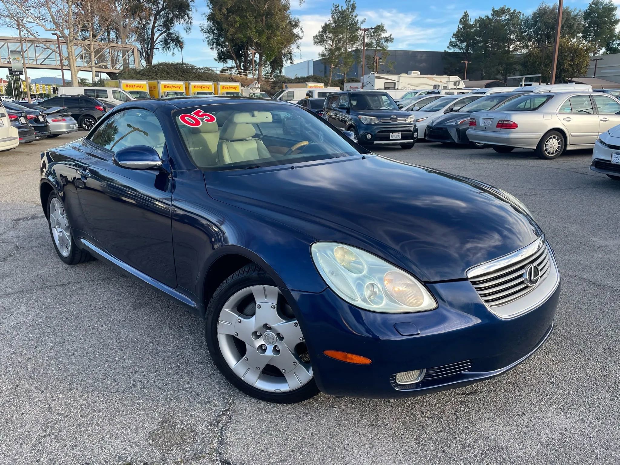 Used 2005 Lexus SC 430 Convertible image 9