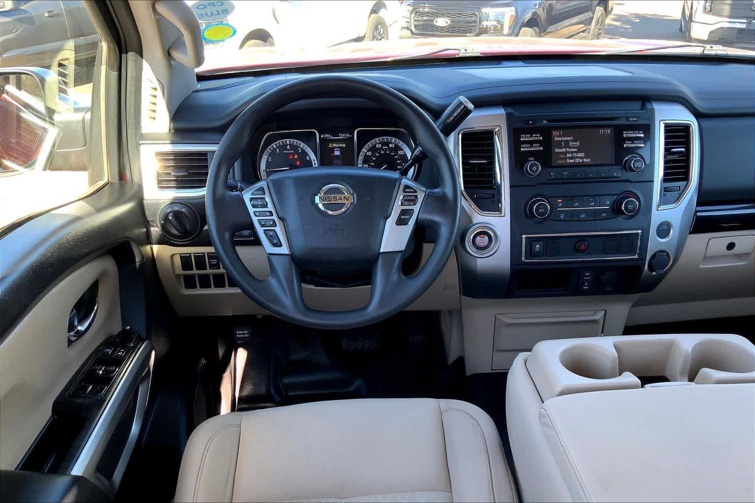 Used 2017 Nissan Titan SV RWD image 6