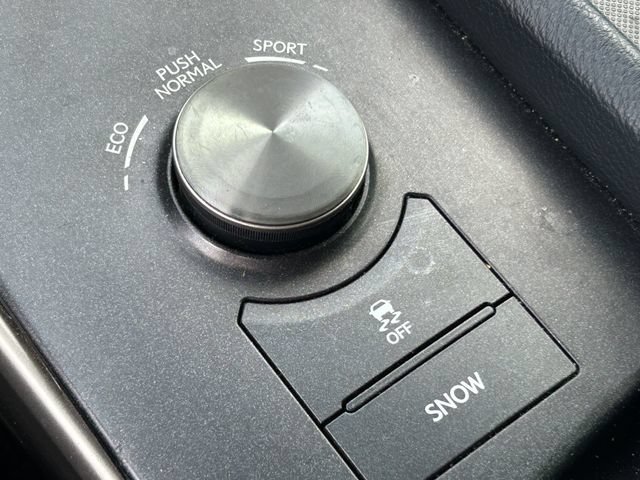 Used 2015 Lexus IS 250 RWD image 16