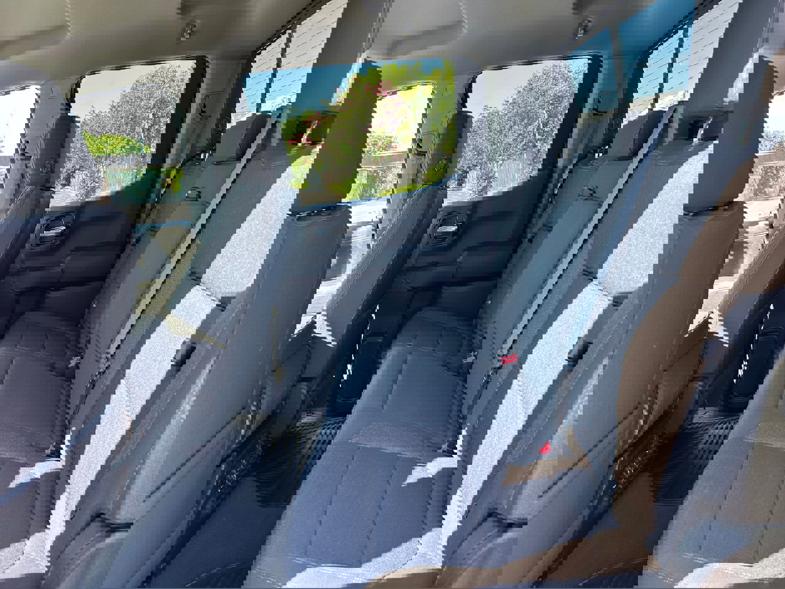 Used 2021 Chevrolet Silverado 1500 LT w/ Texas Edition Plus image 11