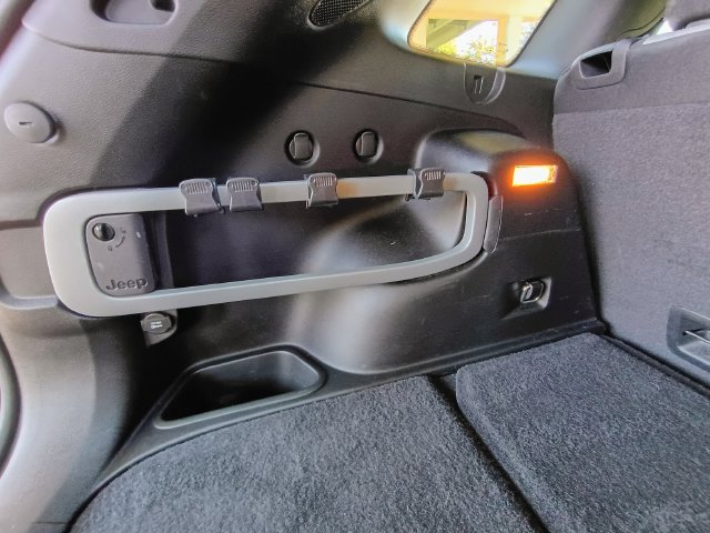 Used 2014 Jeep Cherokee Sport FWD image 66