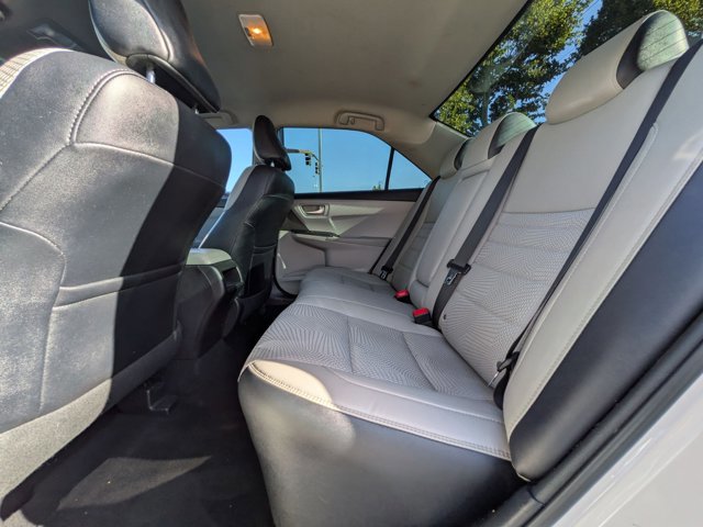 Used 2017 Toyota Camry SE image 17