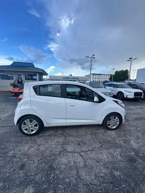 Used 2015 Chevrolet Spark LT FWD image 4