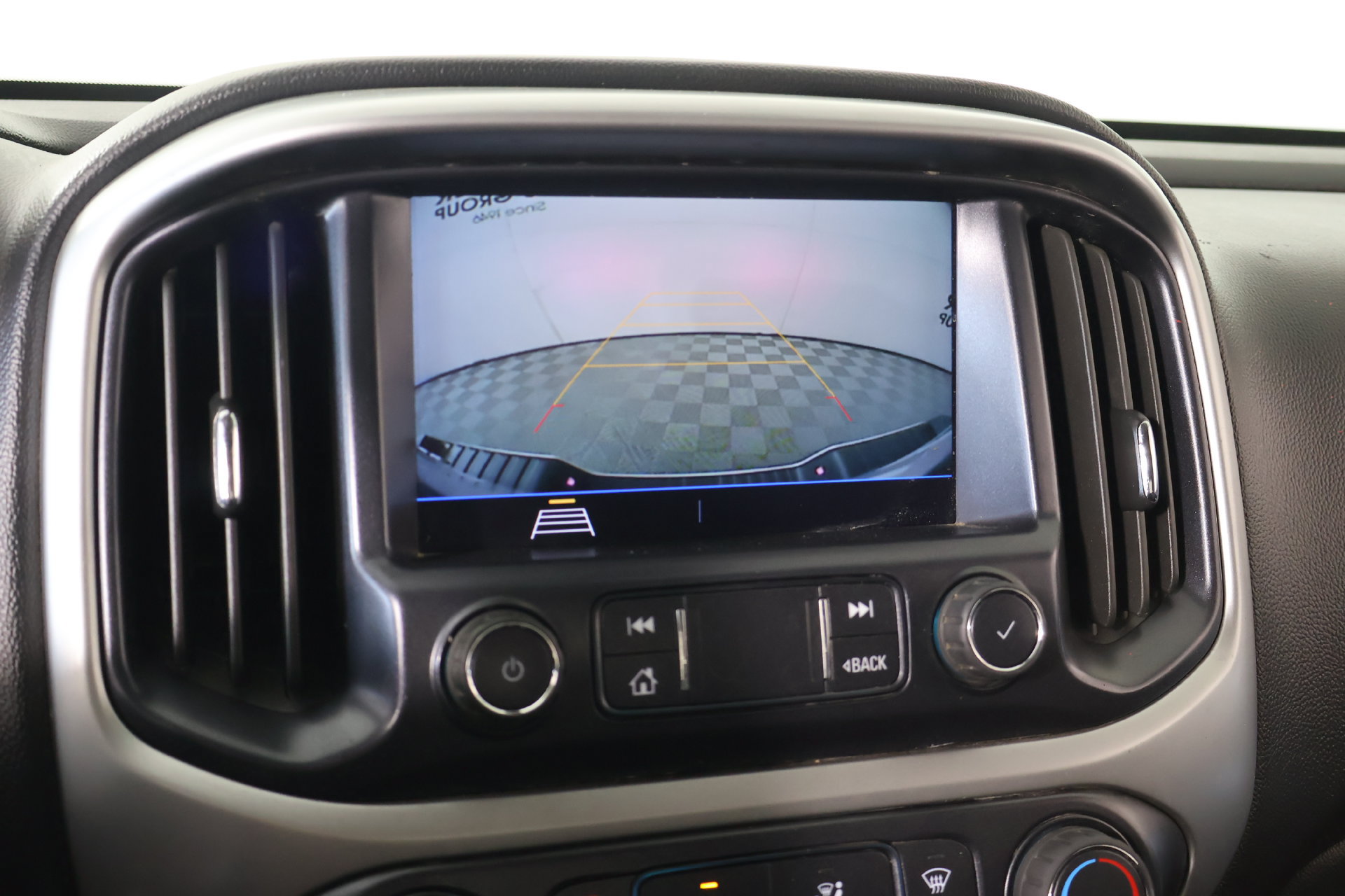 Used 2022 Chevrolet Colorado LT w/ Fleet Safety Package RWD image 6