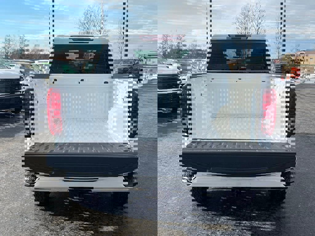New 2026 GMC Sierra 1500 Elevation image 7