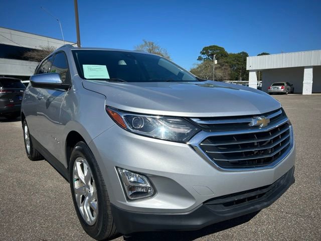 Used 2020 Chevrolet Equinox Premier FWD image 2