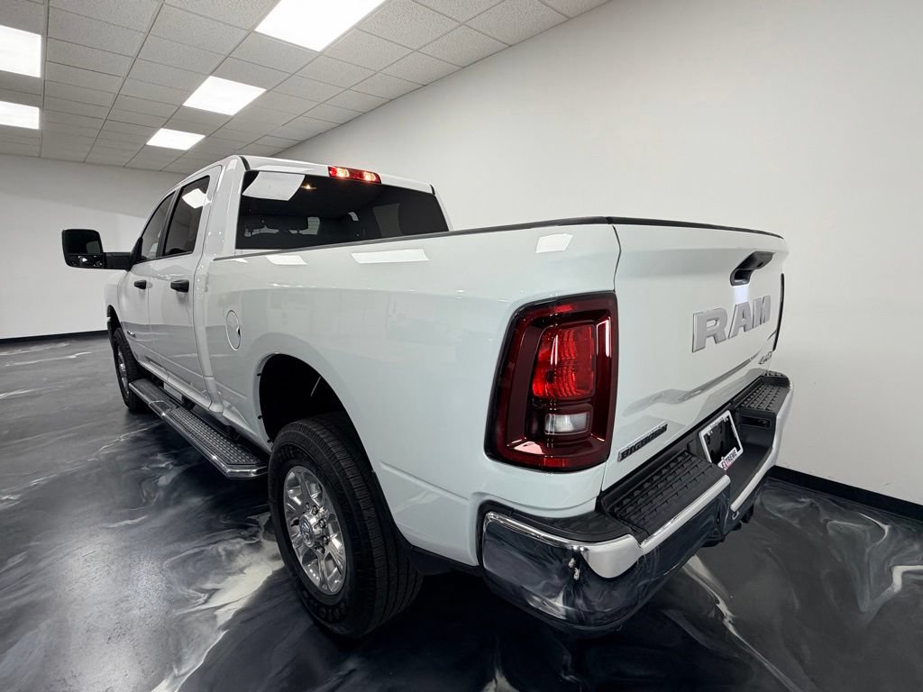 Used 2025 RAM 2500 Big Horn AWD/4WD image 20