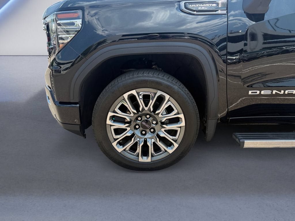 Used 2024 GMC Sierra 1500 Denali Ultimate AWD/4WD image 14