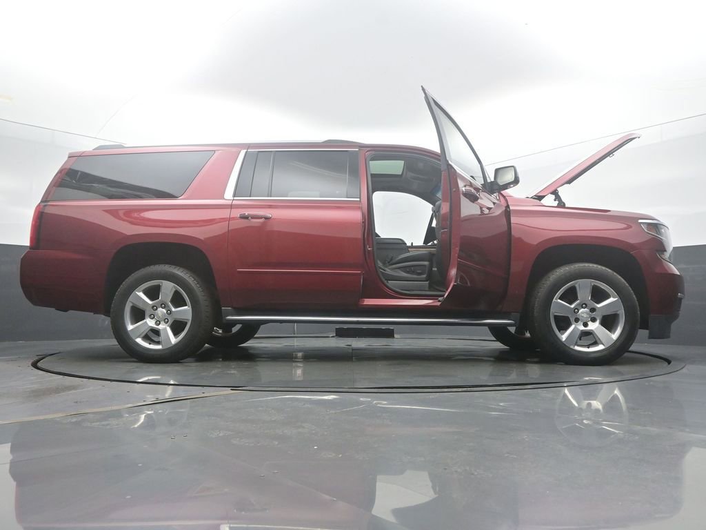 Used 2017 Chevrolet Suburban Premier image 63