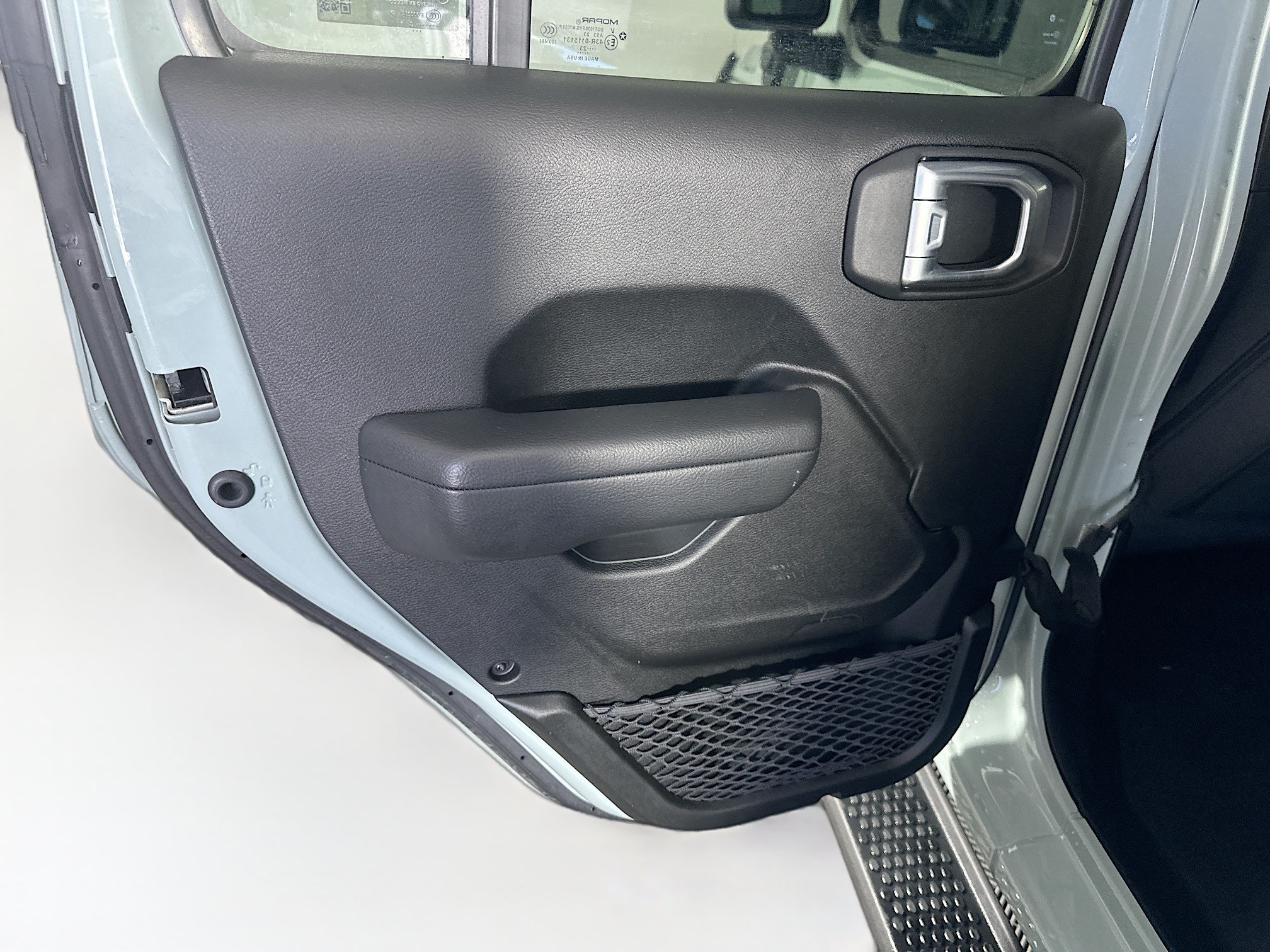 Used 2023 Jeep Wrangler Unlimited AWD/4WD image 25