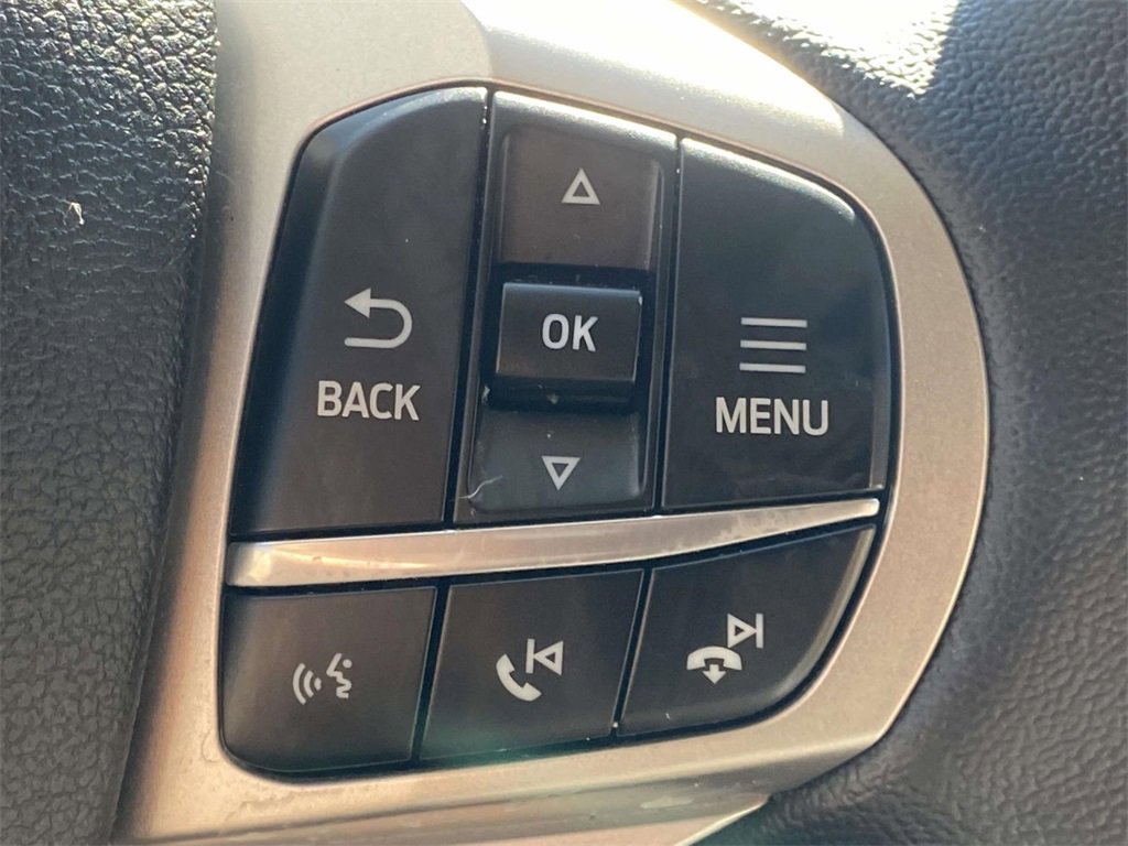 Used 2021 Ford Explorer XLT w/ Equipment Group 202A image 29