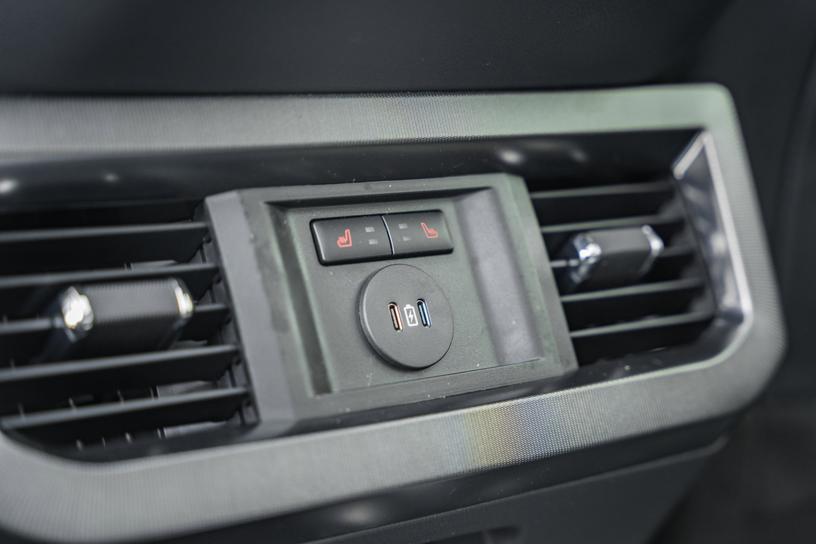 New 2026 Ford F250 Platinum w/ Tremor Off-Road Package image 46