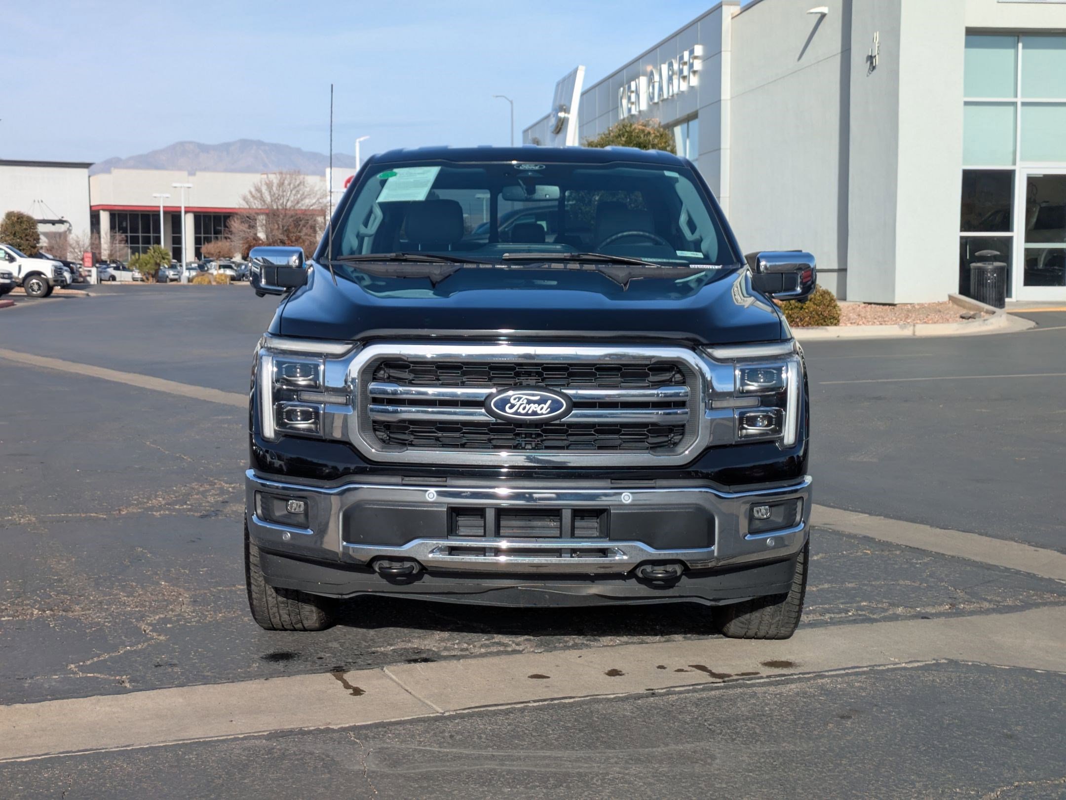 Used 2025 Ford F150 Lariat w/ Equipment Group 501A Mid image 9