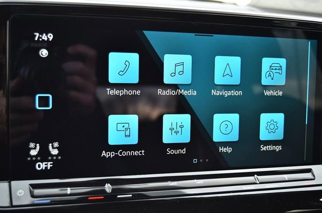 New 2026 Volkswagen Atlas SEL Premium R-Line image 14