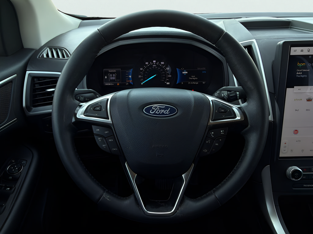 Used 2024 Ford Edge SEL w/ Convenience Package AWD/4WD image 21