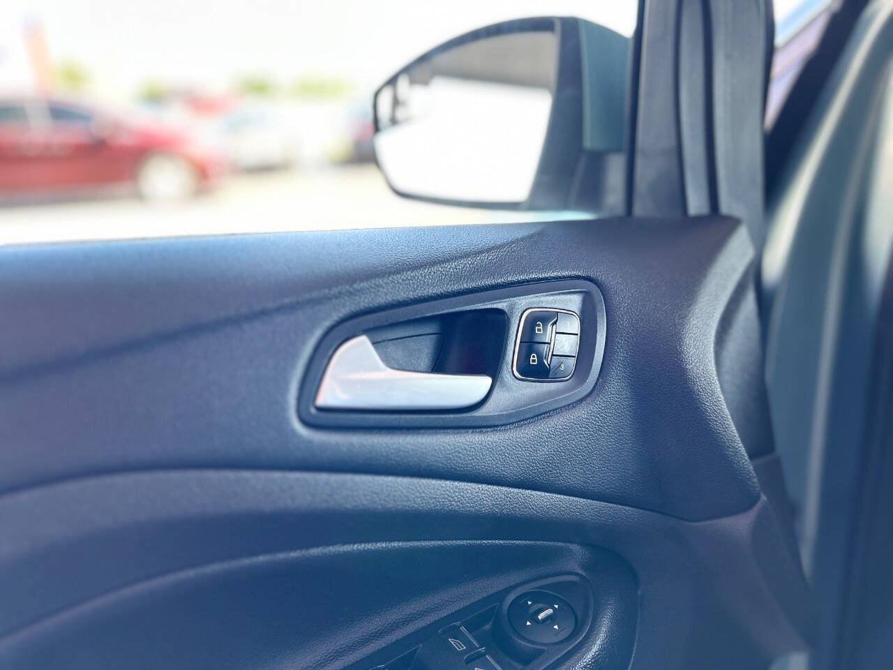 Used 2013 Ford Escape SEL FWD image 32