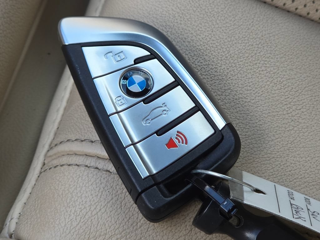Used 2022 BMW X5 xDrive40i AWD/4WD image 46