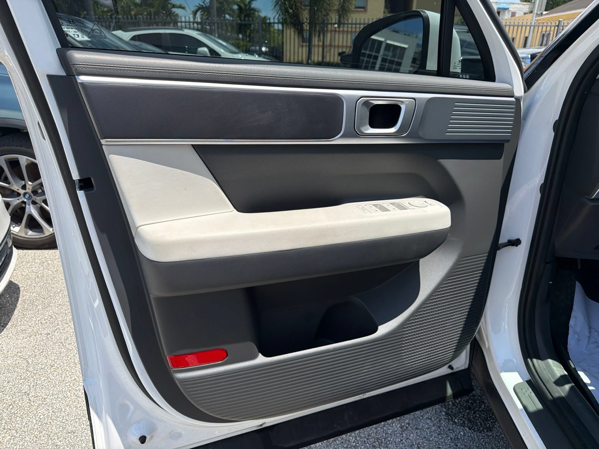 Used 2024 Hyundai Santa Fe SE FWD image 19