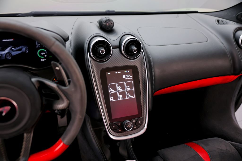 Used 2019 McLaren 570S Spider image 16