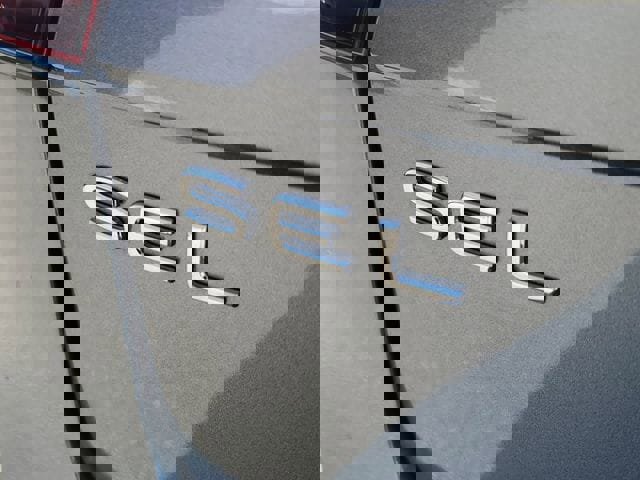 Certified 2024 Volkswagen Tiguan SEL R-Line image 6