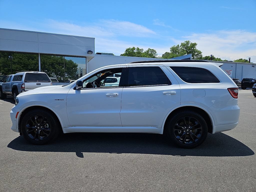 Certified 2023 Dodge Durango R/T AWD/4WD image 4
