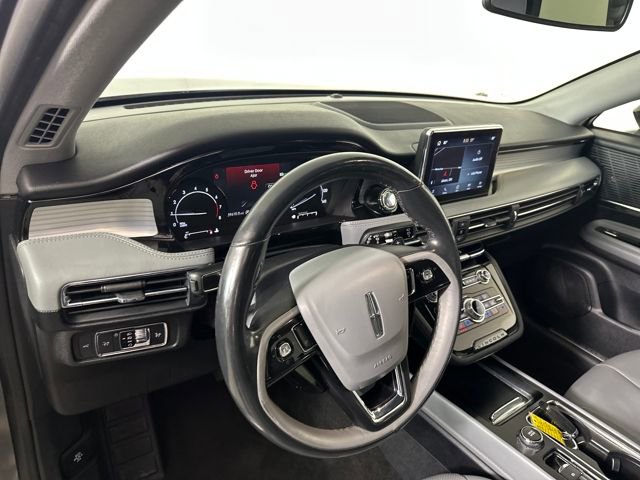 Used 2021 Lincoln Corsair AWD w/ Equipment Group 101A image 13