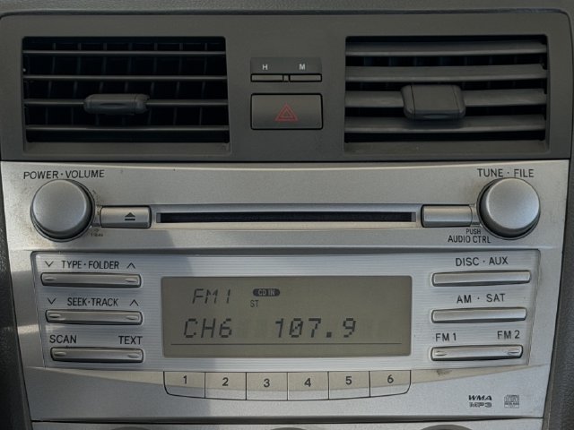 Used 2011 Toyota Camry FWD image 18