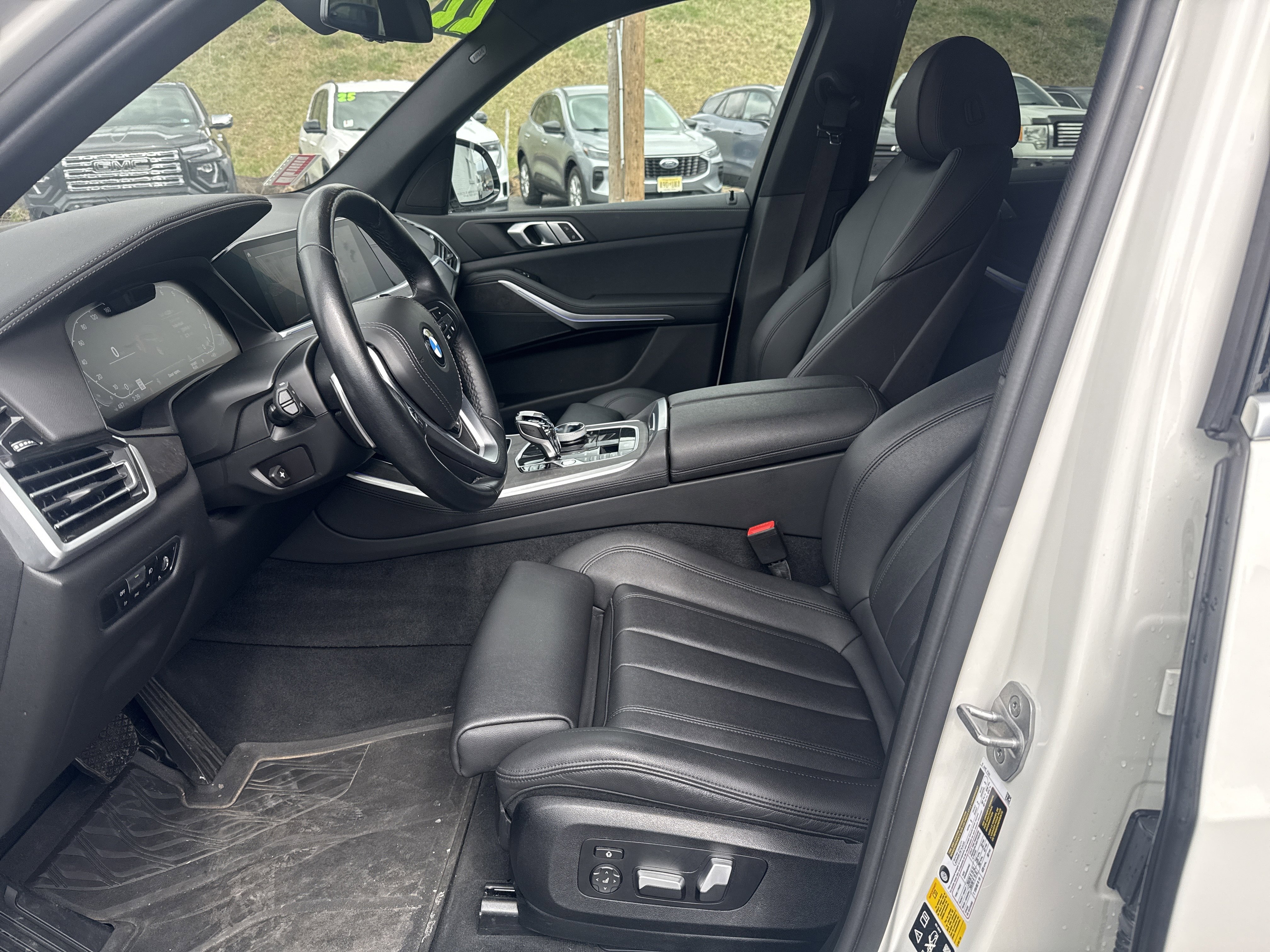 Used 2022 BMW X5 xDrive40i image 12