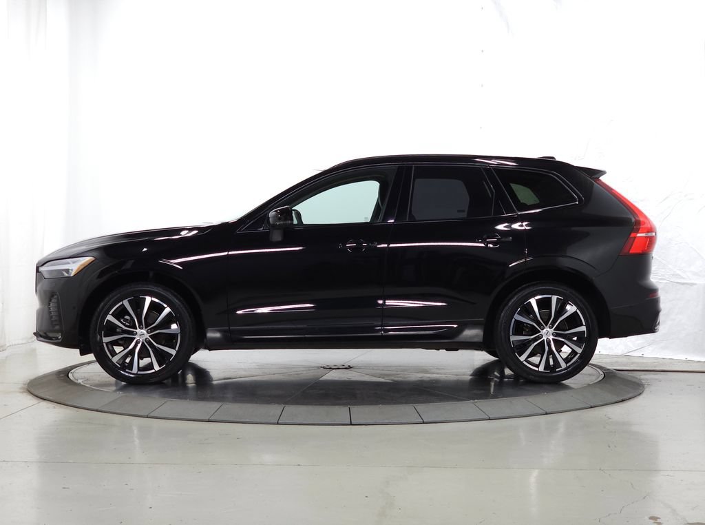 Certified 2025 Volvo XC60 B5 Plus AWD/4WD image 6