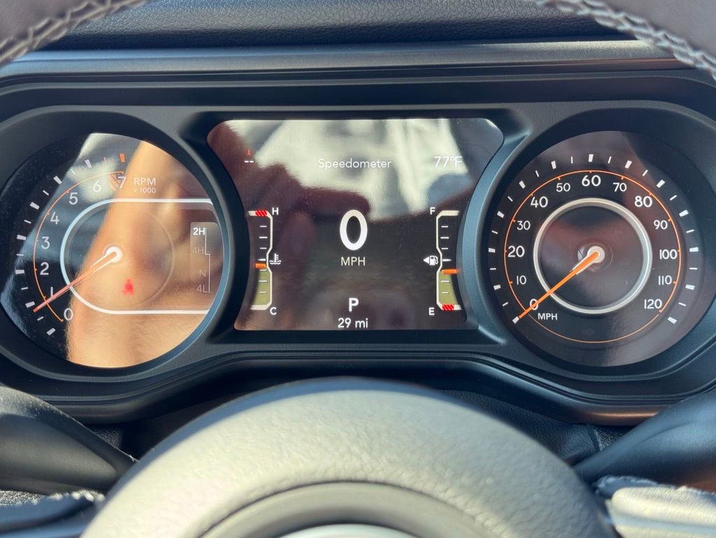 New 2025 Jeep Gladiator Willys image 14