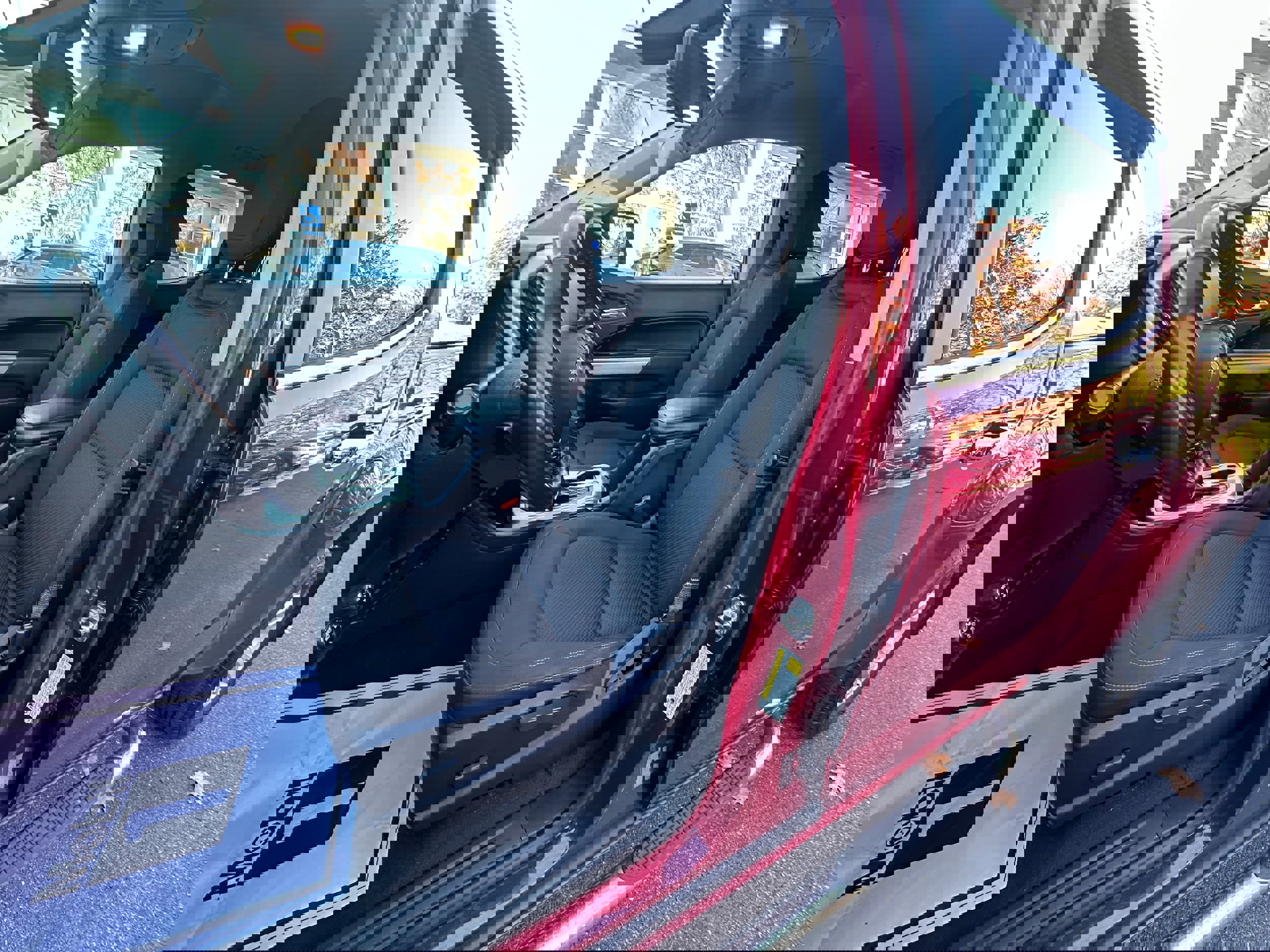 Used 2019 Chevrolet Colorado LT w/ LT Convenience Package image 25