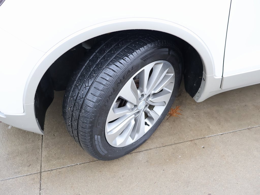 Used 2020 Buick Encore Preferred w/ Safety Package image 37