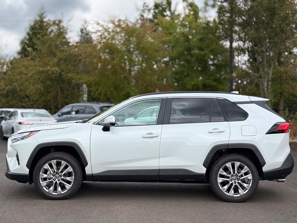 Used 2025 Toyota RAV4 XLE Premium w/ Weather Package AWD/4WD image 2