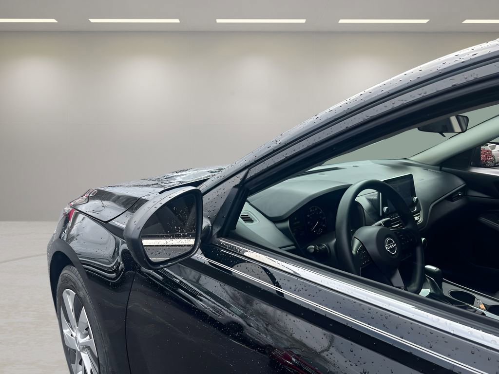 Used 2025 Nissan Altima 2.5 S FWD image 26