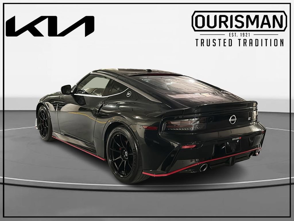 Used 2024 Nissan Z NISMO w/ Floor Mat Package RWD image 3