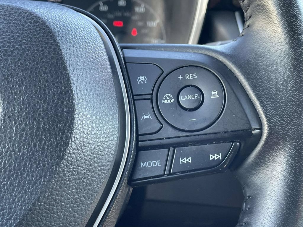 Used 2023 Toyota Corolla SE FWD image 28