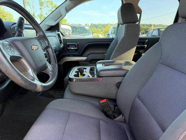 Used 2017 Chevrolet Silverado 1500 LT w/ All Star Edition AWD/4WD image 11