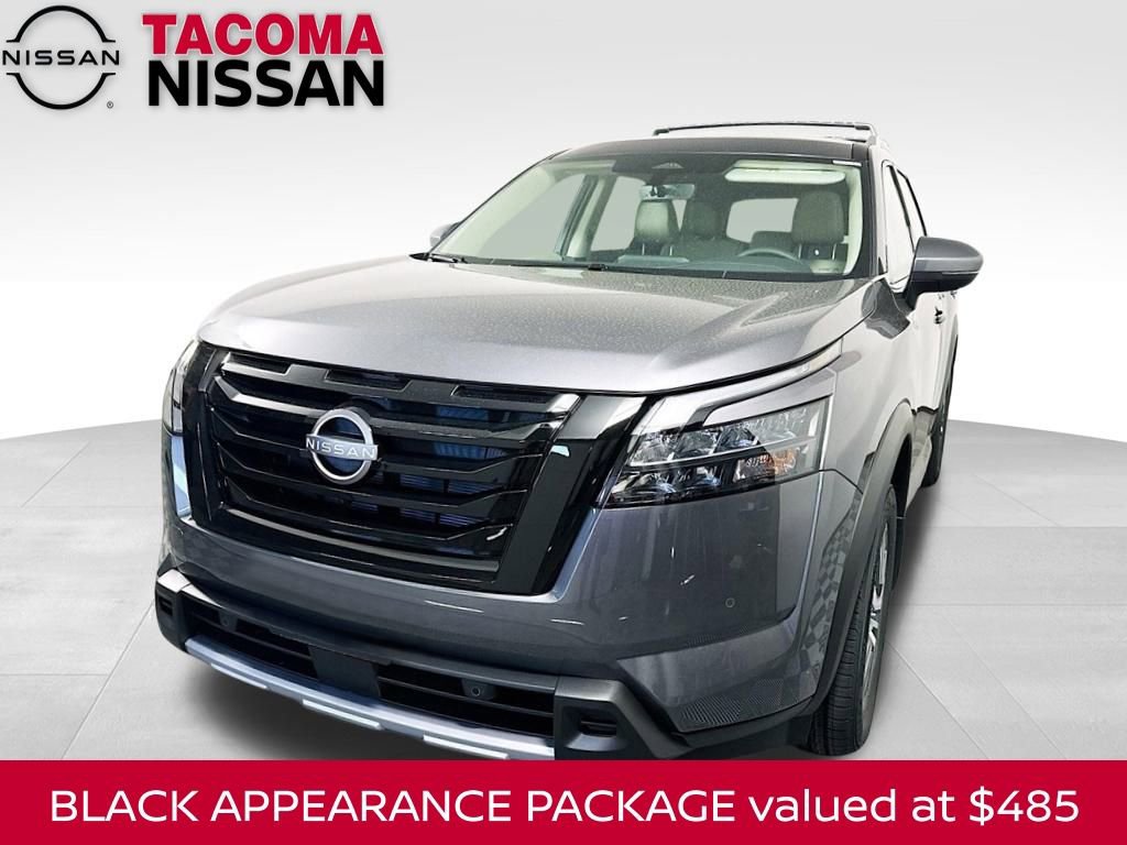 New 2025 Nissan Pathfinder SL w/ Black Appearance Package 360° Tour