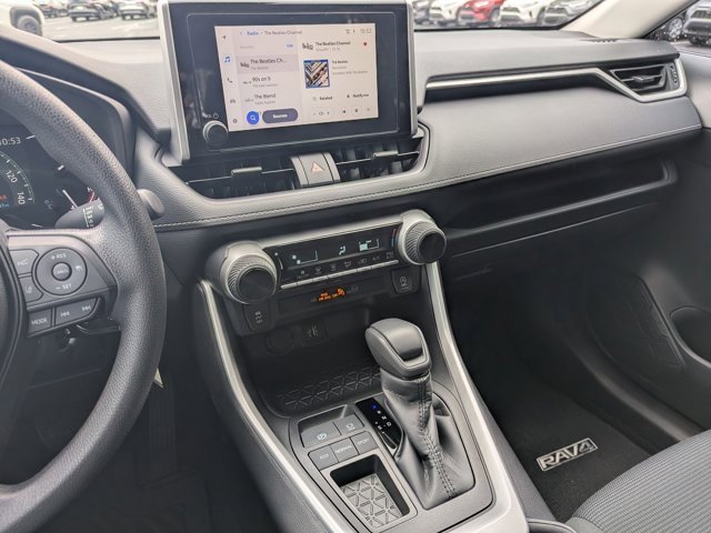 Used 2025 Toyota RAV4 LE image 24