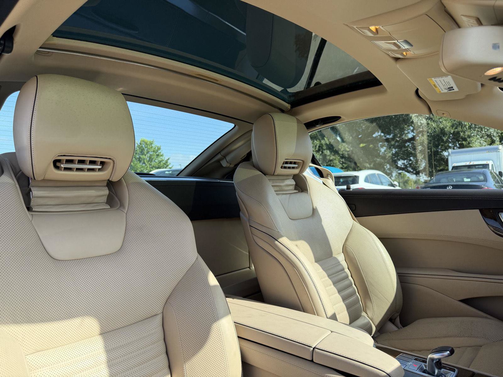 Used 2014 Mercedes-Benz SL 550 image 28