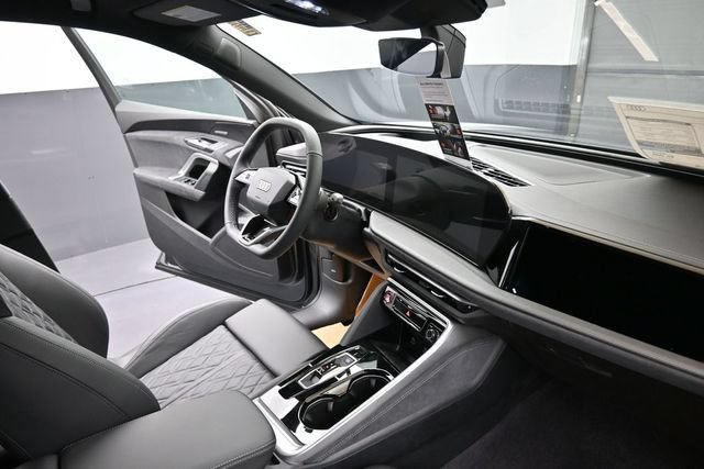 New 2026 Audi SQ5 Premium Plus AWD/4WD image 12