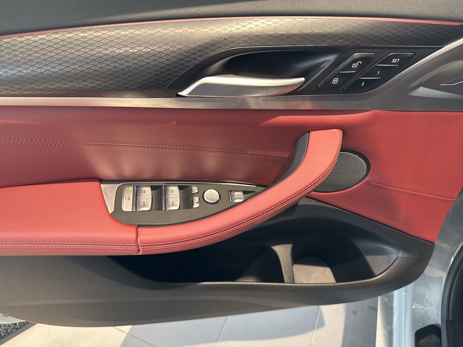 Certified 2024 BMW X4 M40i w/ Premium Package AWD/4WD image 14