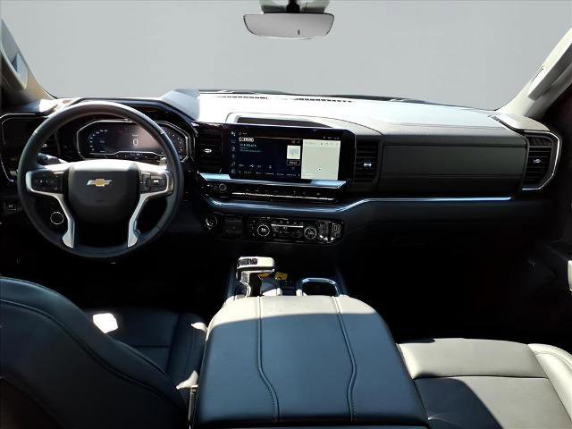 Used 2025 Chevrolet Silverado 1500 LTZ w/ Technology Package image 7