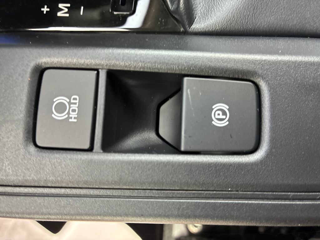 New 2026 Toyota Corolla Cross LE image 39